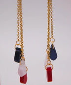 Collares artesanales con piedras naturales y cadenas doradas, inspiración colombiana