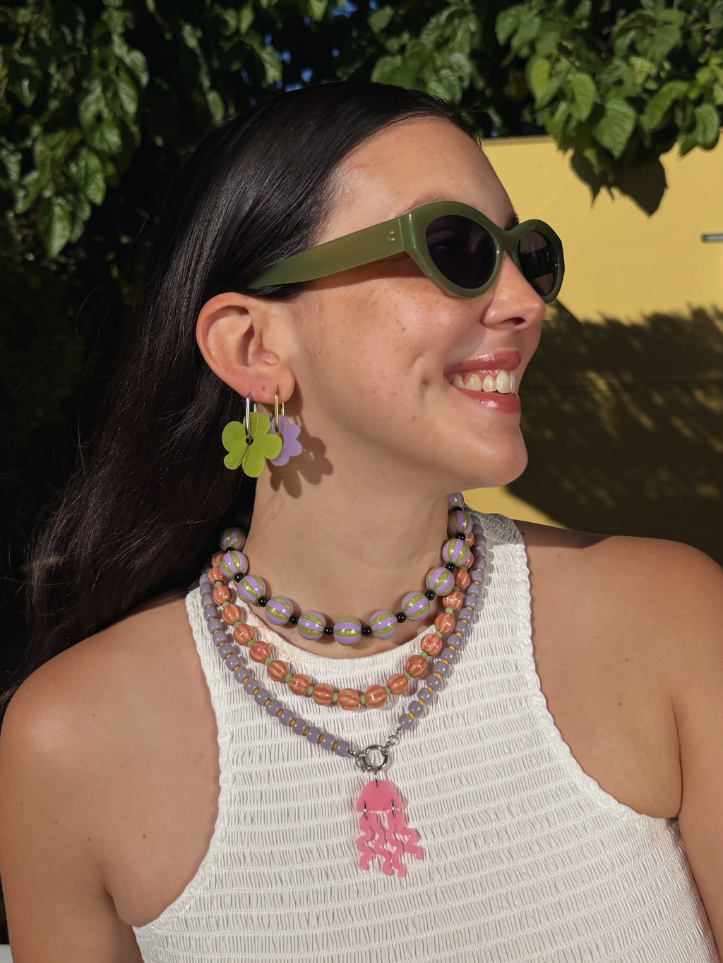 Collar sol, mar y arena