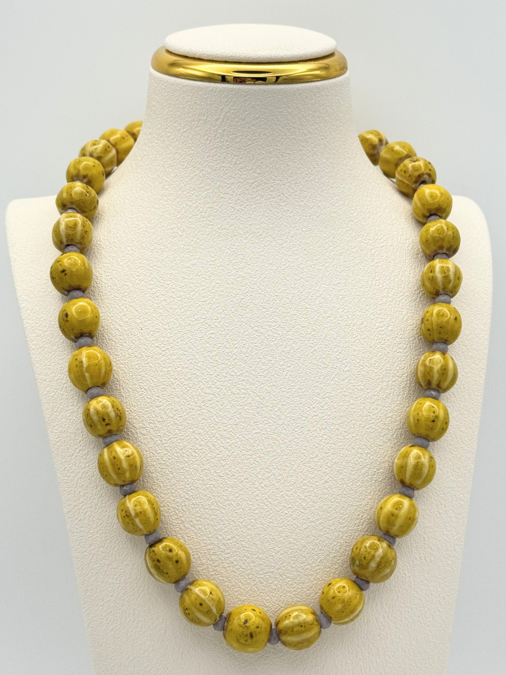 Collar sol, mar y arena