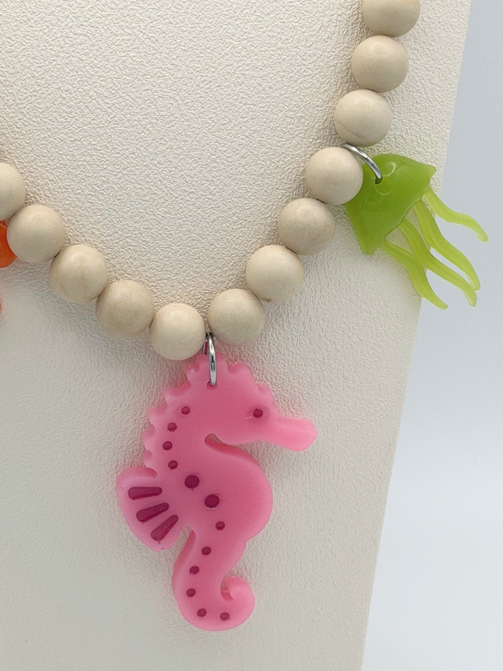 Collar costa blanca