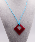 Collar rombito